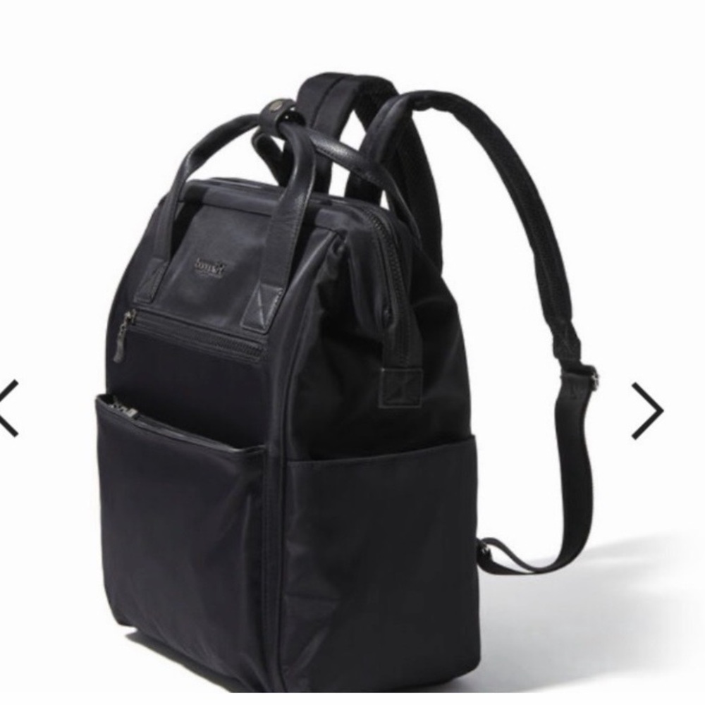 Baggallini Black Soho Travel Backpack